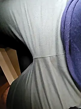 Snapshot of sanjuka-lamba chatting on February 19, 10:11 am sanjuka-lamba online show from February 19, 10:11 am