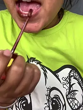 missmisha01 online show from March 25, 3:40 pm