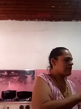 Snapshot of chokysg chatting on December 17, 4:46 pm chokysg online show from December 17, 4:46 pm