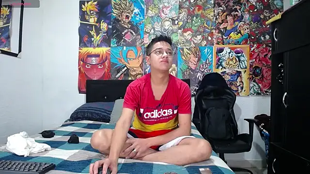 Golden Boysx online show from April 12, 11:15 am