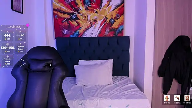 Violet Blazee online show from December 23, 11:08 am