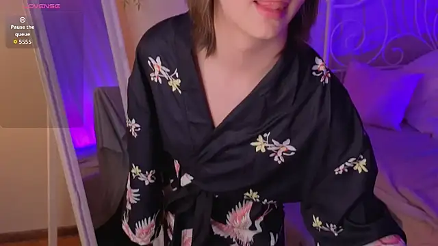 LetoriaNotley online show from February 13, 8:49 pm