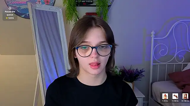 LetoriaNotley online show from March 13, 8:59 pm