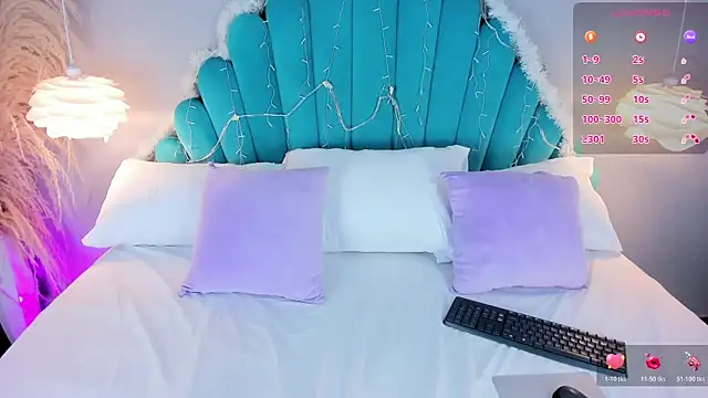 FiorelaSton online show from December 20, 4:08 am