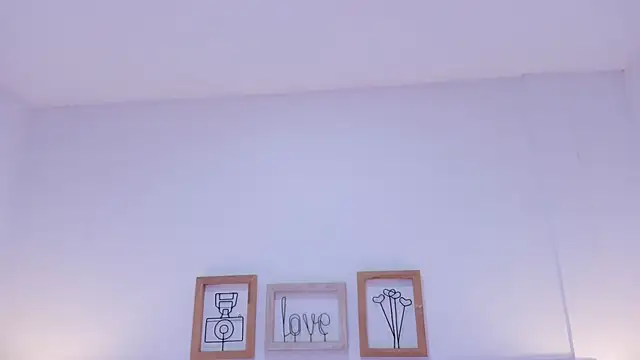 amber  ferrera online show from March 6, 7:43 pm