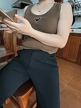 Sweet-Berryy online show from July 14, 1:41 am