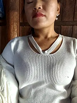 Snapshot of Linkdak2 chatting on December 19, 2:07 am Linkdak2 online show from December 19, 2:07 am