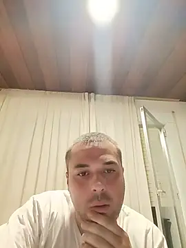 Snapshot of Nereya1 chatting on July 27, 10:17 pm Nereya1 online show from July 27, 10:17 pm