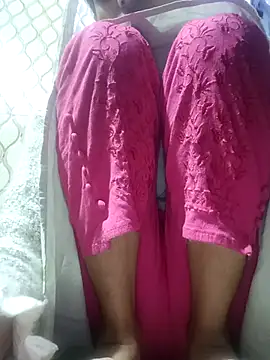 Snapshot of Eva_890 chatting on December 23, 9:18 am Eva 890 online show from December 23, 9:18 am