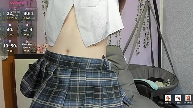 Snapshot of Yoonhee_ki chatting on April 30, 1:06 pm Yoonhee ki online show from April 30, 1:06 pm