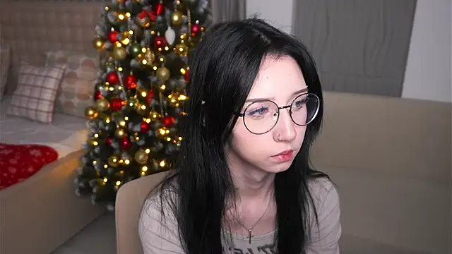 DeliaLoma online show from January 10, 5:42 am