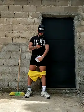 PIGHIGHDIRTY p0 online show from July 21, 6:43 pm
