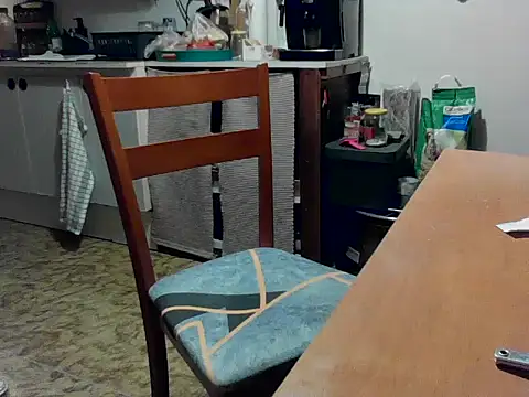 PM12345A online show from April 18, 7:58 pm