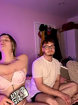 LilyLuck  online show from January 8, 8:11 pm