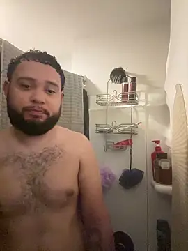 Snapshot of GaveBulk chatting on December 21, 6:59 pm GaveBulk online show from December 21, 6:59 pm