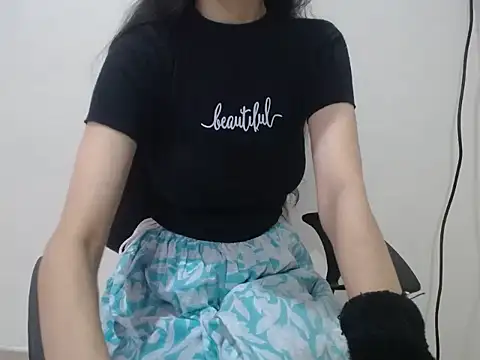 Farhana beautyfull online show from April 18, 4:49 am