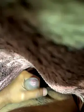 Horny  daddy0 online show from December 21, 5:36 am