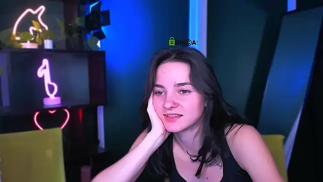 lole ti online show from April 8, 6:41 pm