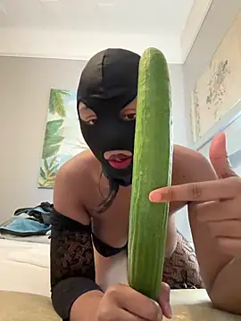 cassie miller velvet online show from January 18, 12:53 pm