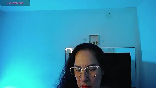 KiaraFoster online show from April 17, 11:13 am