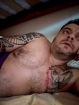 Snapshot of TomasTenerife chatting on February 5, 4:11 pm TomasTenerife online show from February 5, 4:11 pm