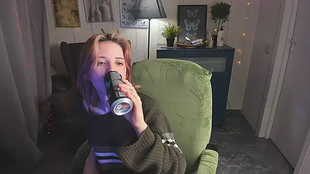 SarahShelby online show from May 29, 10:19 pm