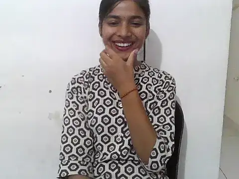 Snapshot of anaya_kumari chatting on December 21, 9:16 am anaya kumari online show from December 21, 9:16 am