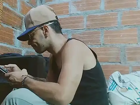 Alphamaster 92 online show from February 11, 6:24 pm