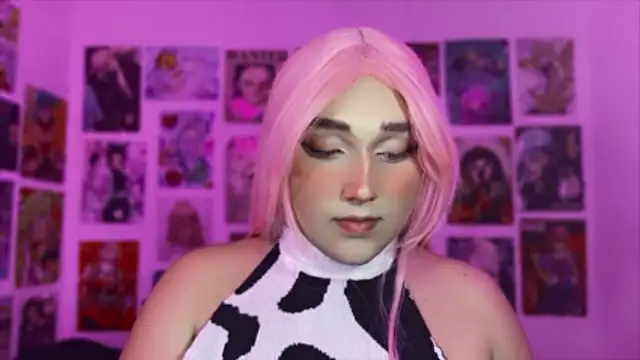 ErzaMontoroo online show from February 7, 7:50 pm