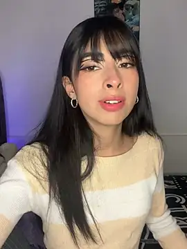 junorise23 online show from March 20, 5:23 am