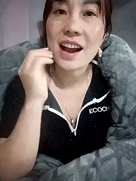 boiboi001 online show from March 6, 12:45 pm