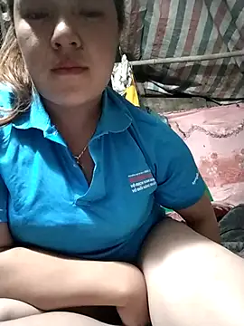 Lucky cutee online show from April 14, 2:45 pm