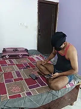 Snapshot of Curvy_Kavya chatting on July 18, 5:17 pm Curvy Kavya online show from July 18, 5:17 pm