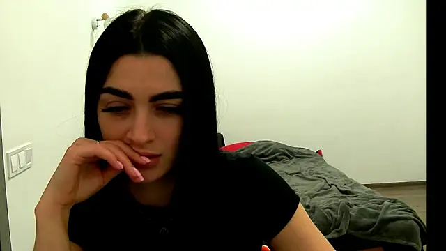 Snapshot of Oueen_Sandra chatting on January 5, 7:39 pm Oueen Sandra online show from January 5, 7:39 pm