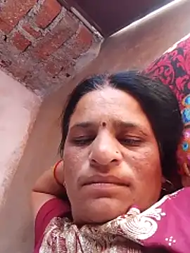 CUTE Ishpa online show from April 13, 9:59 am