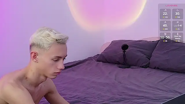 Leonlure online show from February 22, 9:41 am