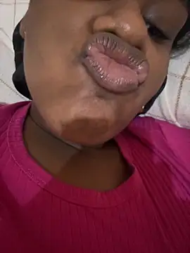 amorasecy online show from March 29, 5:13 pm