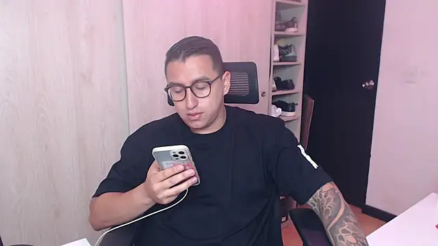 DanteVesper online show from April 9, 1:27 am