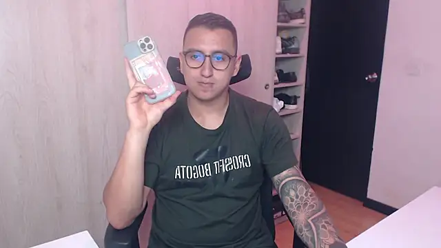 DanteVesper online show from April 16, 2:23 am