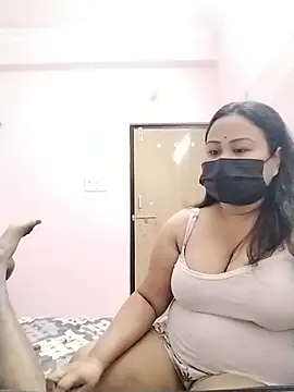 DesiSeductress online show from March 10, 7:19 pm