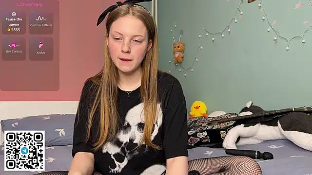 steffi meoww online show from March 26, 6:35 pm