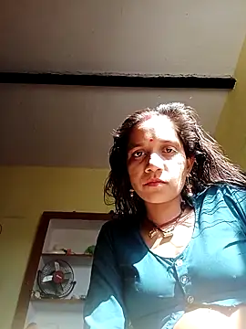 Karishma singh online show from February 7, 8:07 am