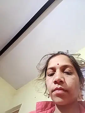 Karishma singh online show from February 21, 9:05 pm