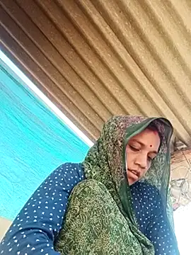 Karishma singh online show from March 8, 2:04 am