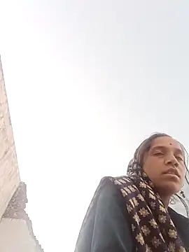 Karishma singh online show from April 6, 2:09 am