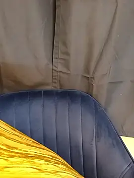 Deshi bhabhi143 online show from January 17, 6:29 am