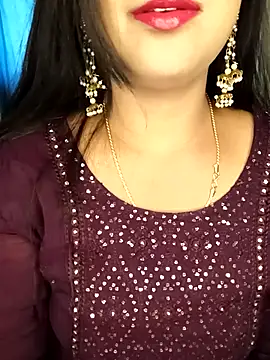 Deshi bhabhi143 online show from March 22, 6:28 am