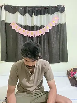 Jennifferrose online show from January 15, 6:22 pm