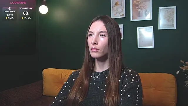 Snapshot of Annet_Jones chatting on December 22, 2:03 pm Annet Jones online show from December 22, 2:03 pm