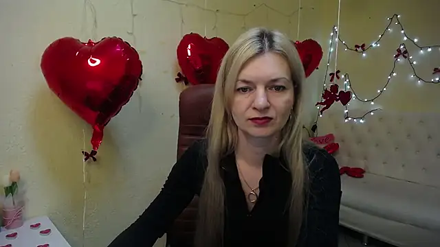 Snapshot of MelissaTyler chatting on February 9, 12:31 pm MelissaTyler online show from February 9, 12:31 pm